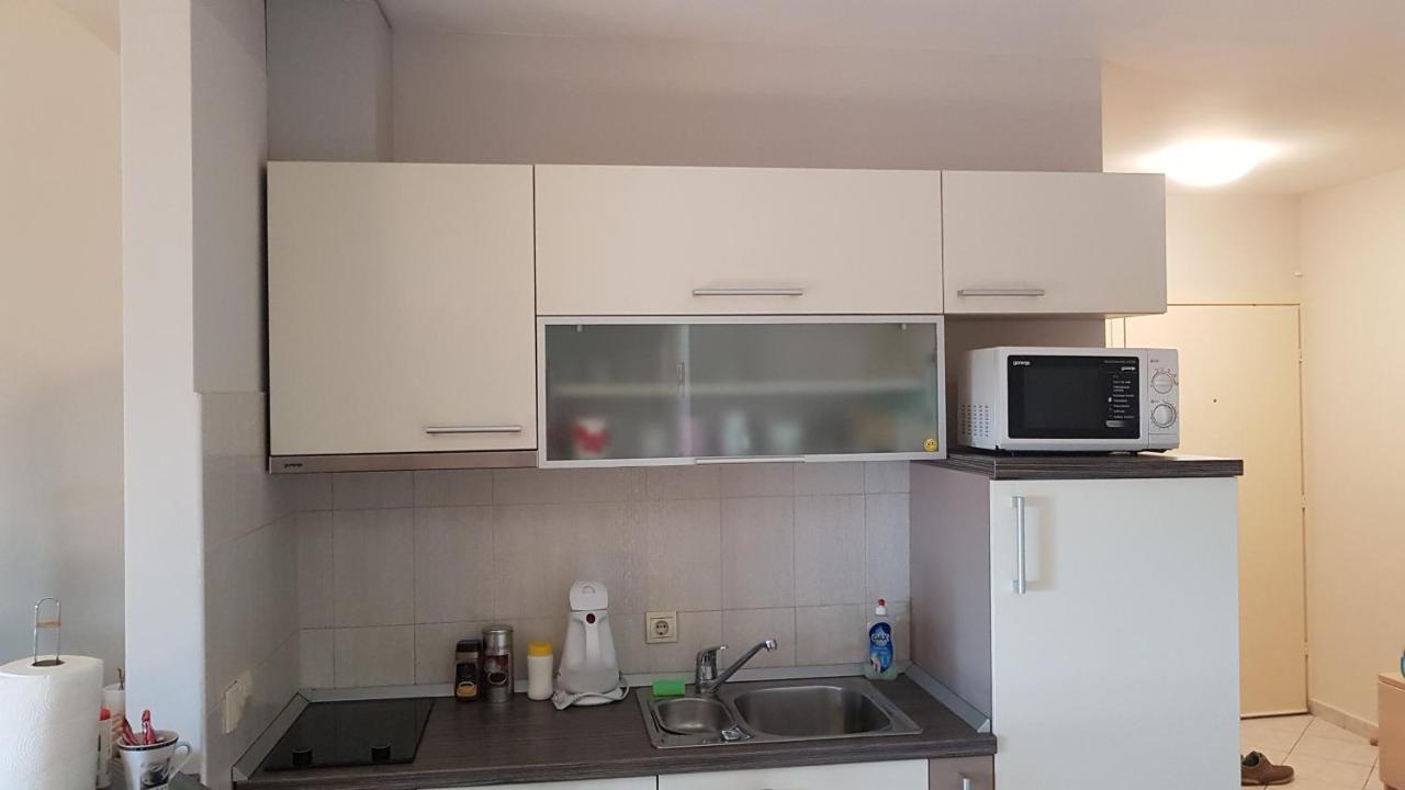 Apartment Viktor,Parking Osijek Luaran gambar