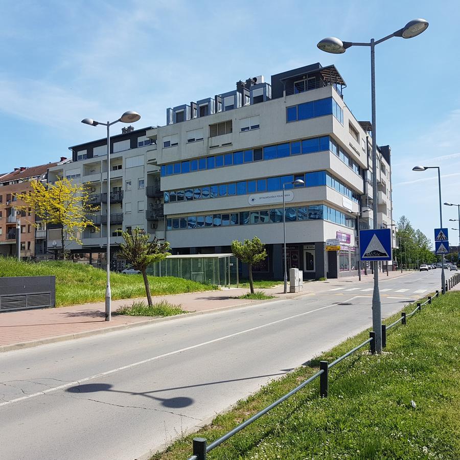 Apartment Viktor,Parking Osijek Luaran gambar